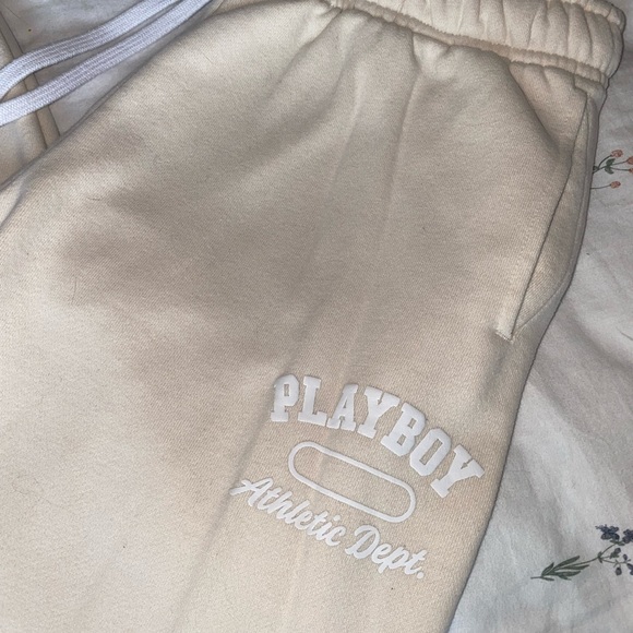 NEW Pacsun Beige Cream Playboy M Sweatpants - Picture 4 of 9
